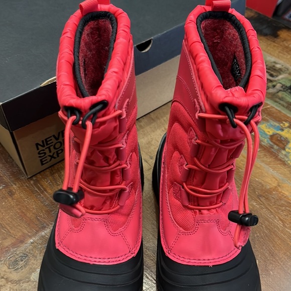 North Face Alpenglow Youth Snow Boots-NIB - Picture 2 of 6